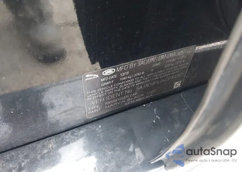 2019 Jaguar Xe 25T Premium из США, поврежденный, VIN SAJAD4FX1KCP49252